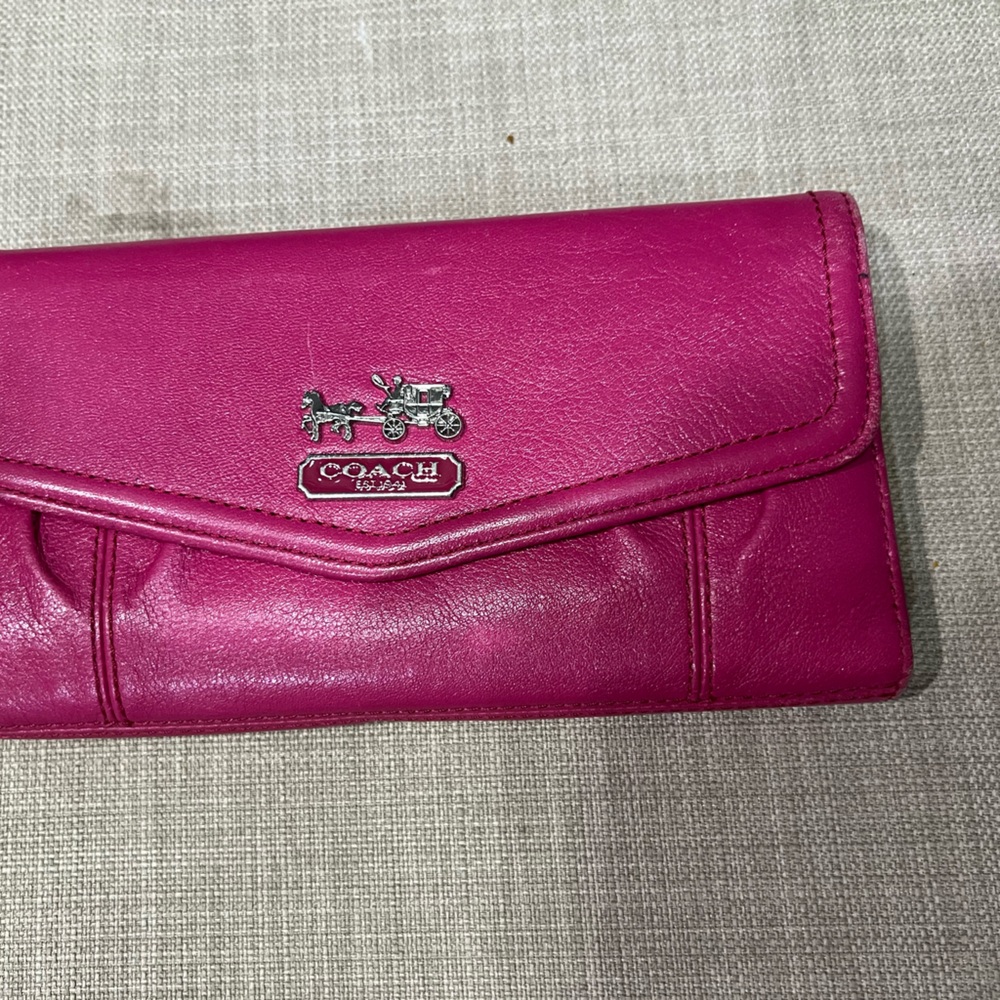 Coach Fuchsia Leather Women's Wallet